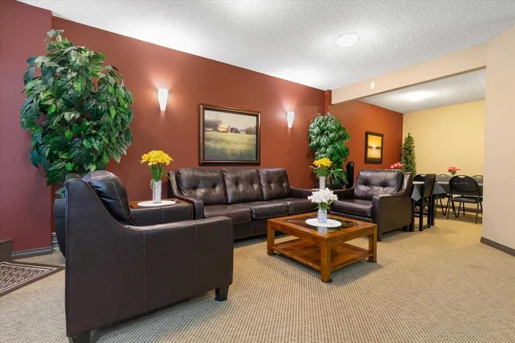 12330 102 Street, #321