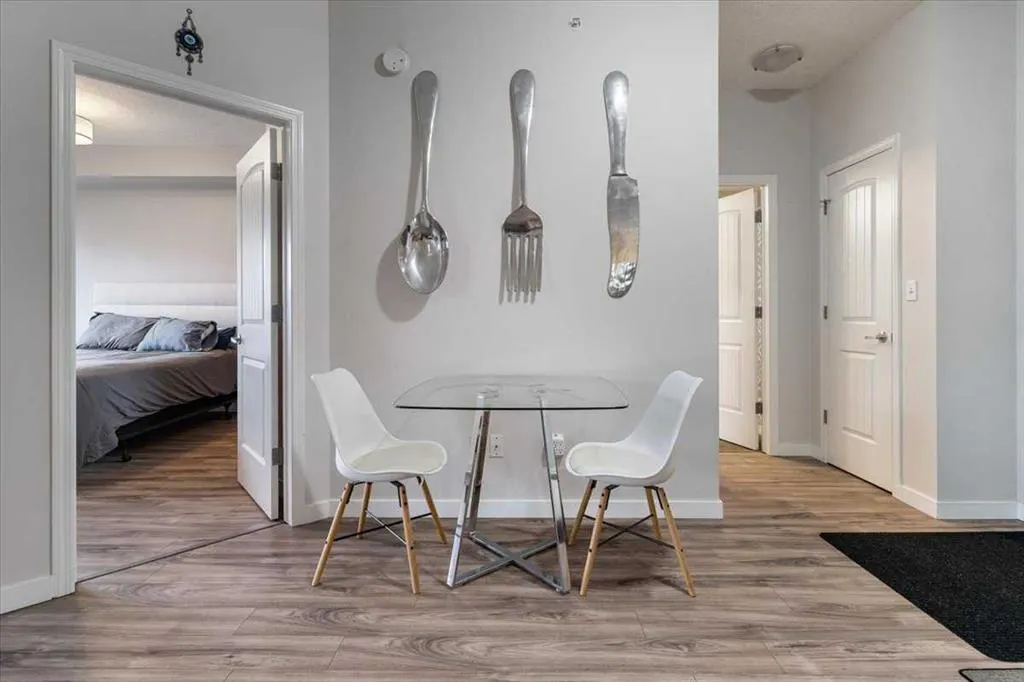 12330 102 Street, #321