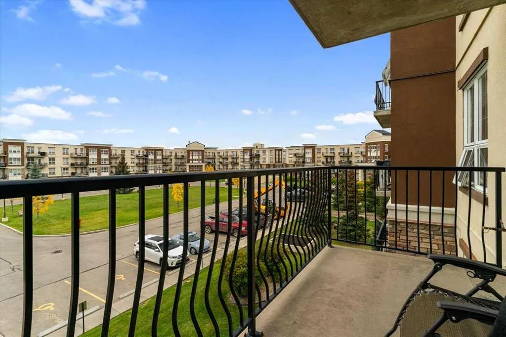 12330 102 Street, #321