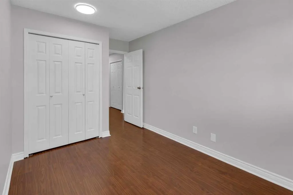 3606 Erlton Court SW, #204