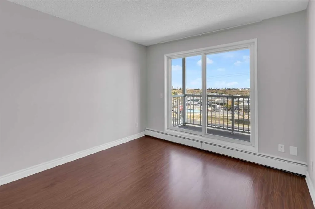 3606 Erlton Court SW, #204