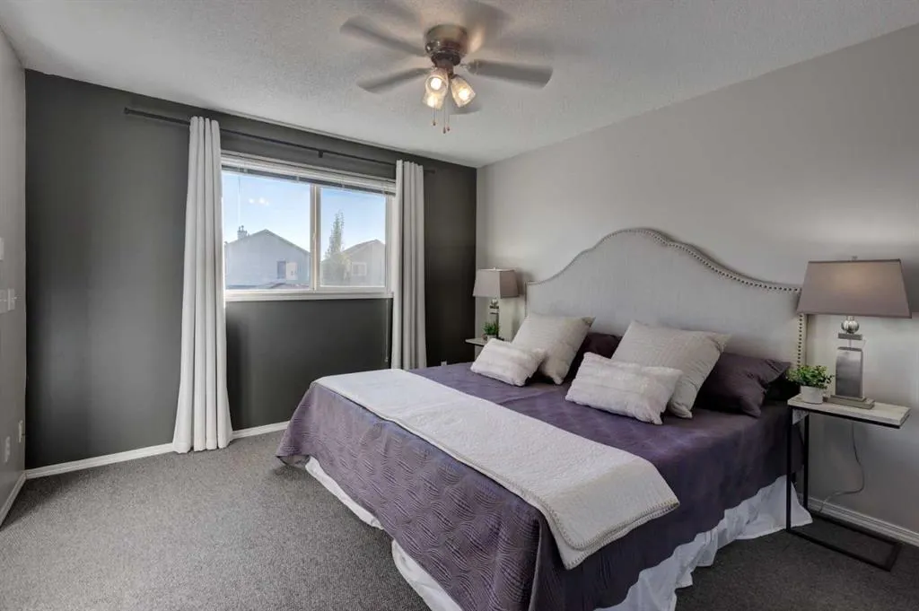 64 cimarron grove Close