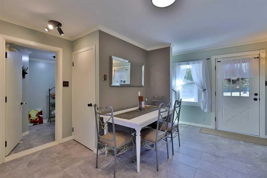 14 Sunnyside Drive