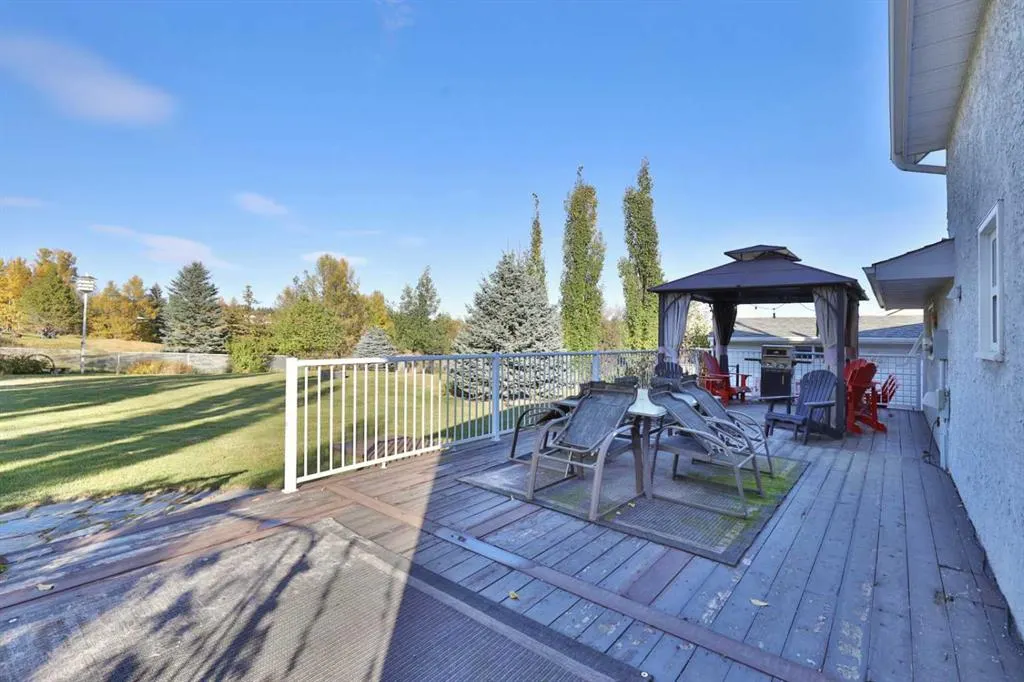 14 Sunnyside Drive