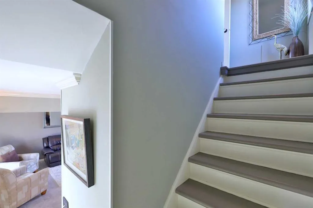 14 Sunnyside Drive