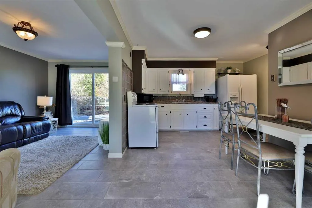14 Sunnyside Drive