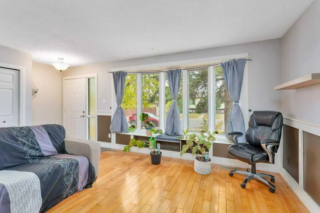 7 Nellis Avenue