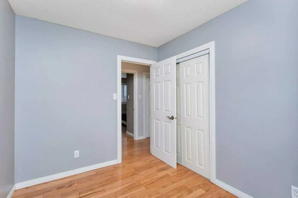 7 Nellis Avenue