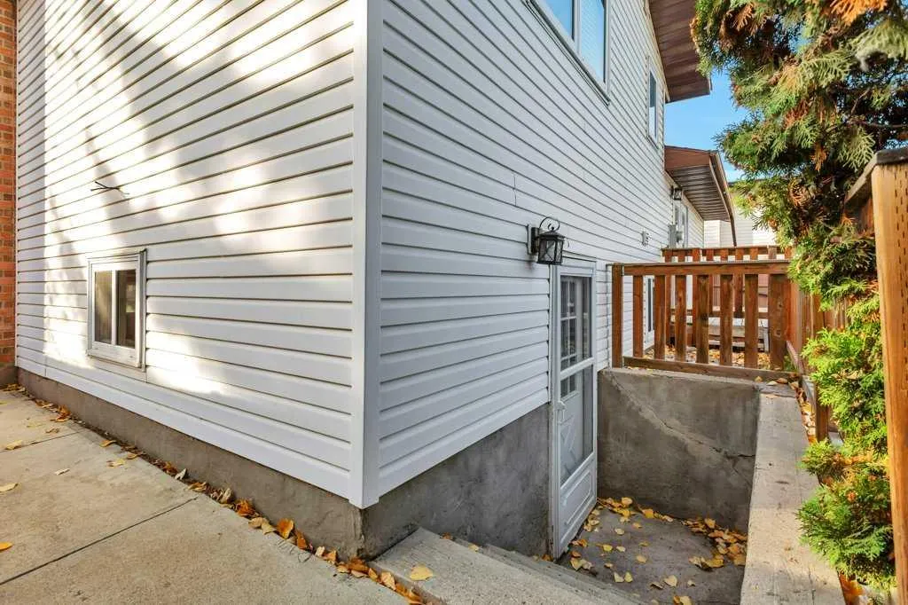 7 Nellis Avenue