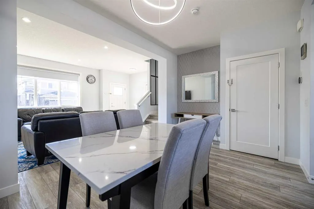340 Chelsea Passage