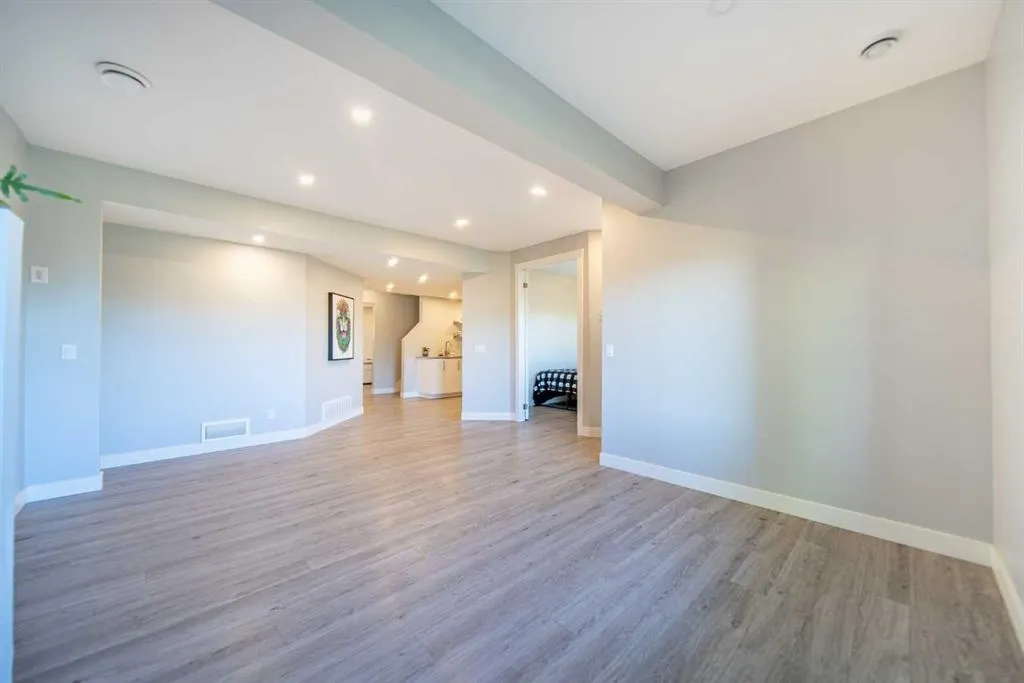 27 Sunset Park