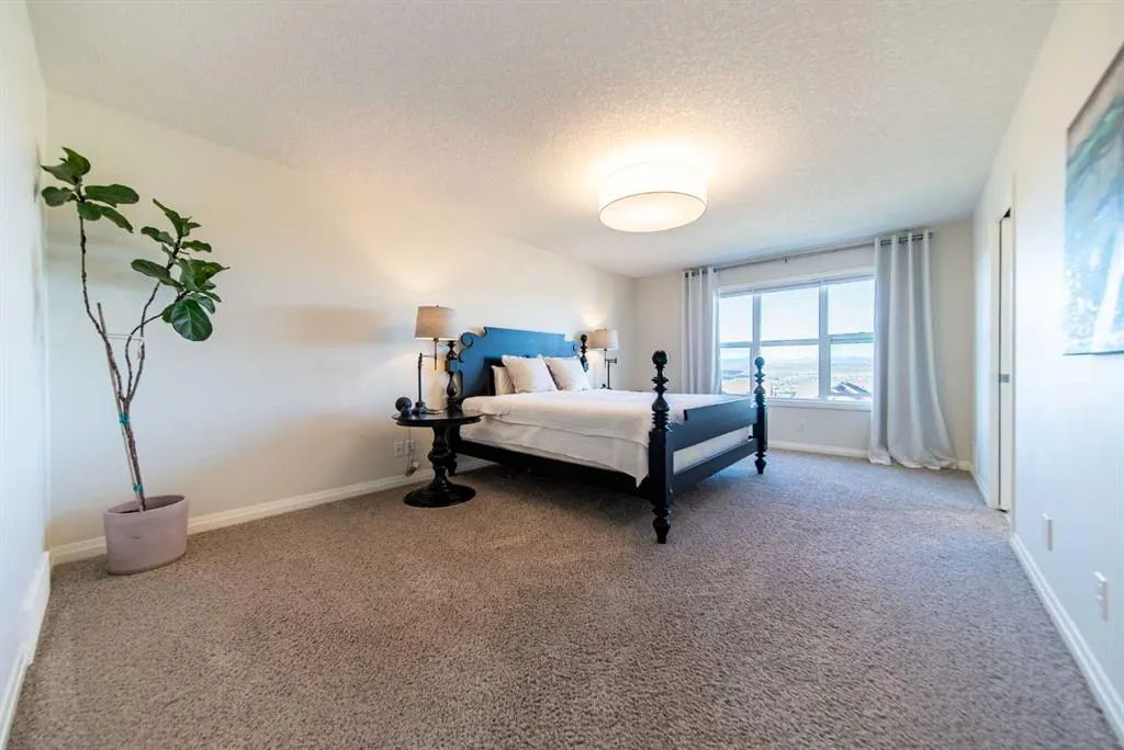 27 Sunset Park