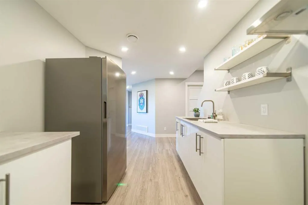 27 Sunset Park