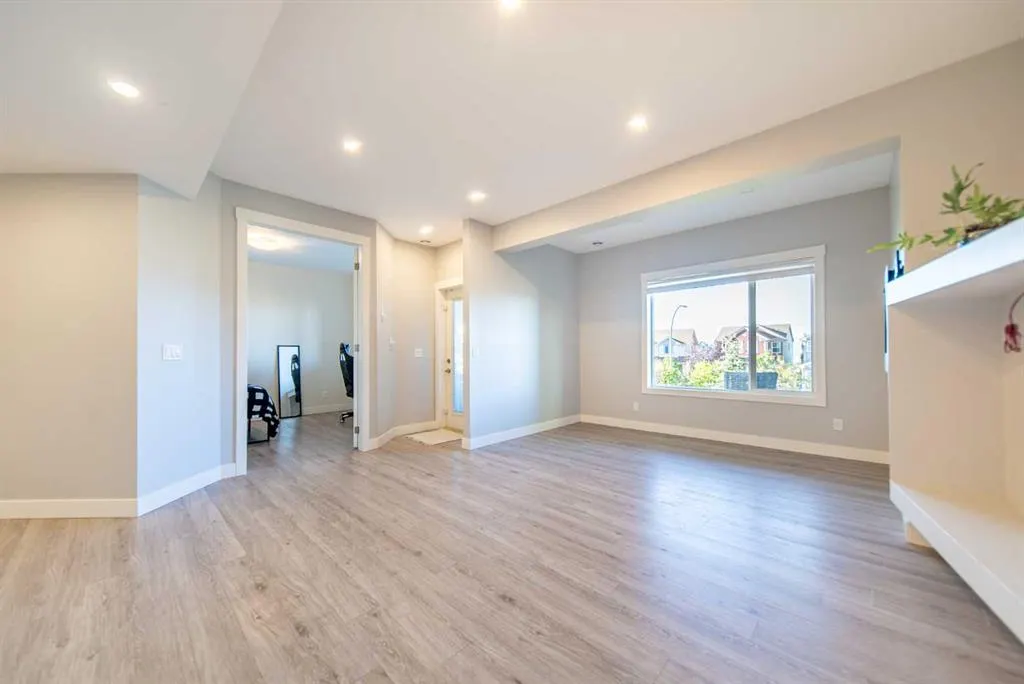 27 Sunset Park