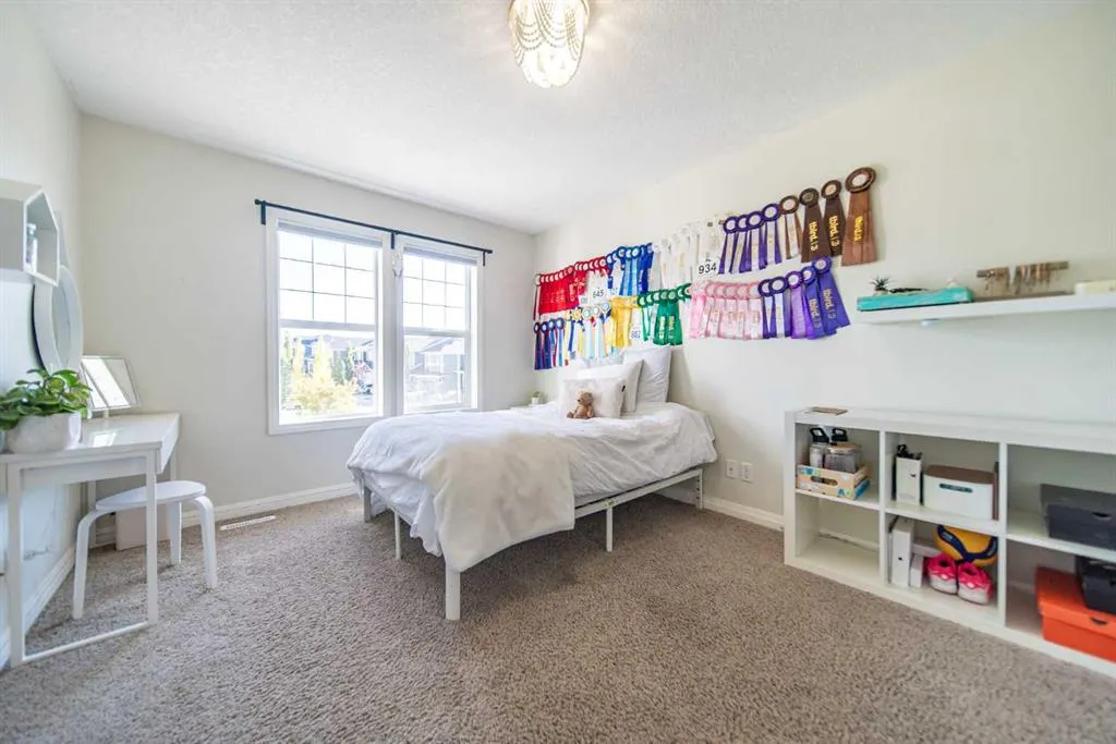27 Sunset Park
