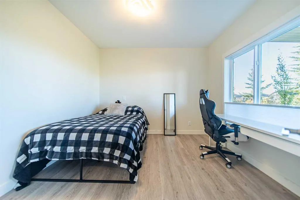 27 Sunset Park