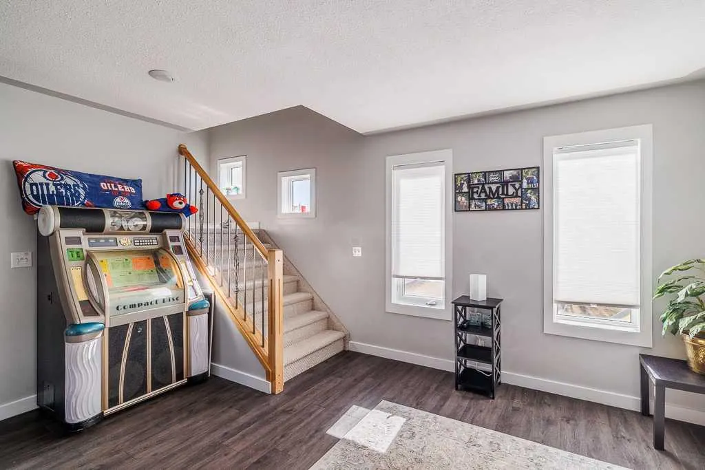 65 Fern Glade Crescent