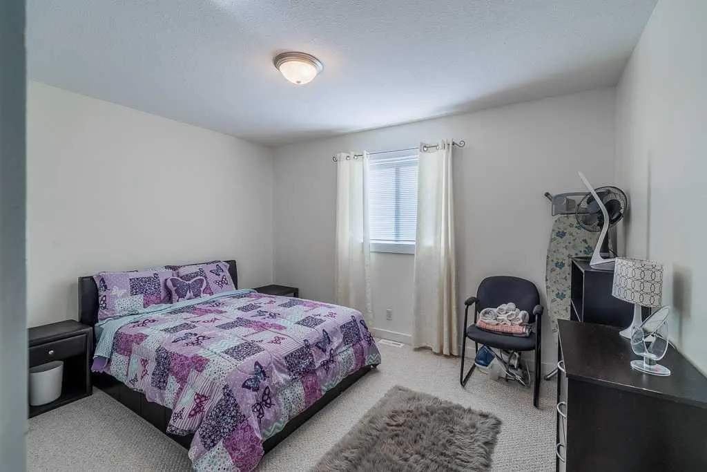 65 Fern Glade Crescent