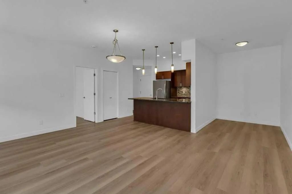 4303 1 Street NE, #425