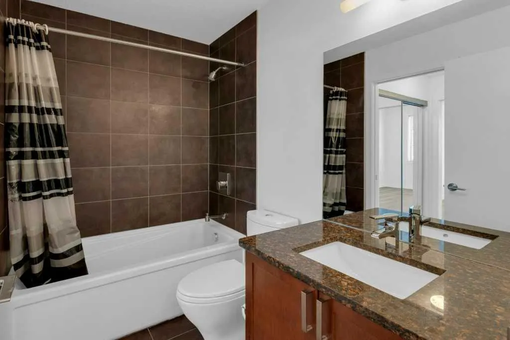 4303 1 Street NE, #425