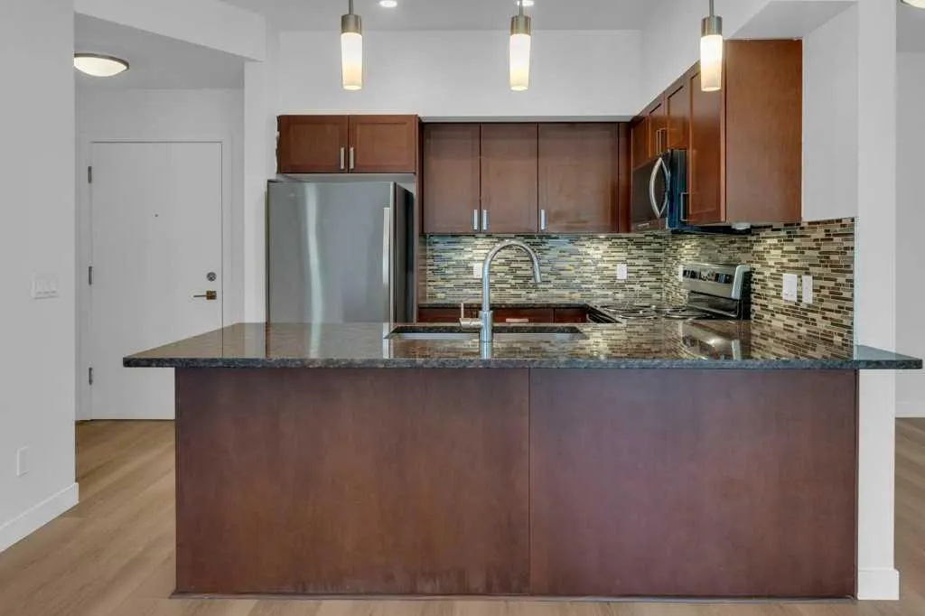 4303 1 Street NE, #425