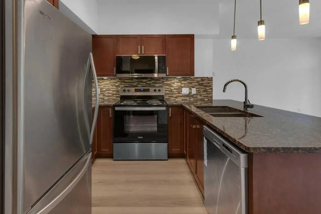 4303 1 Street NE, #425