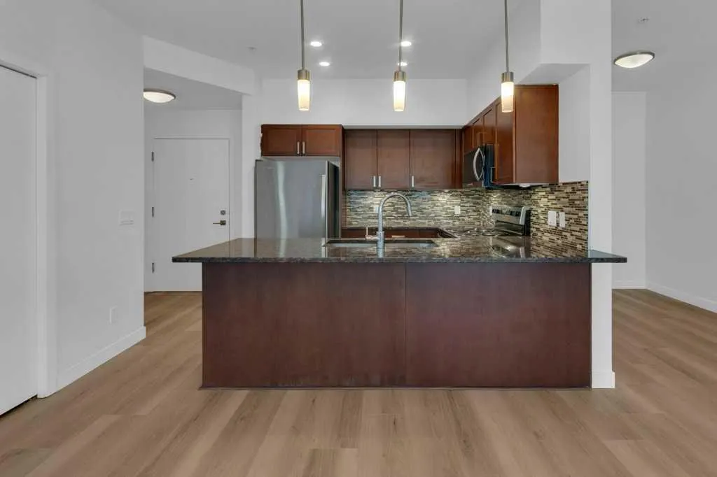 4303 1 Street NE, #425