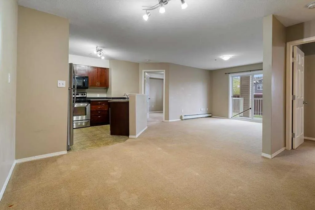 11230 104 Avenue, #104