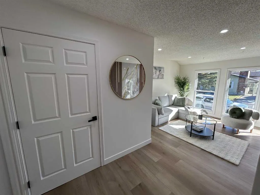 344 Templeview Drive NE