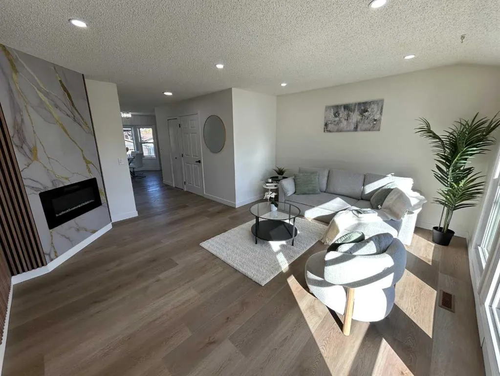 344 Templeview Drive NE
