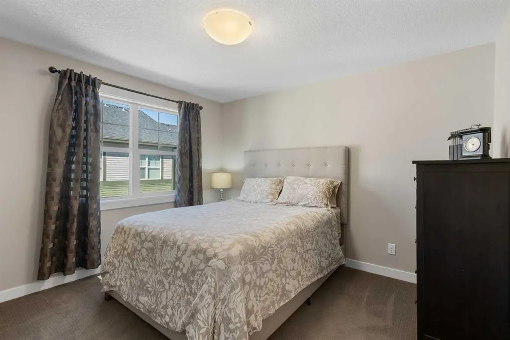 619 Mckenzie Towne Square SE