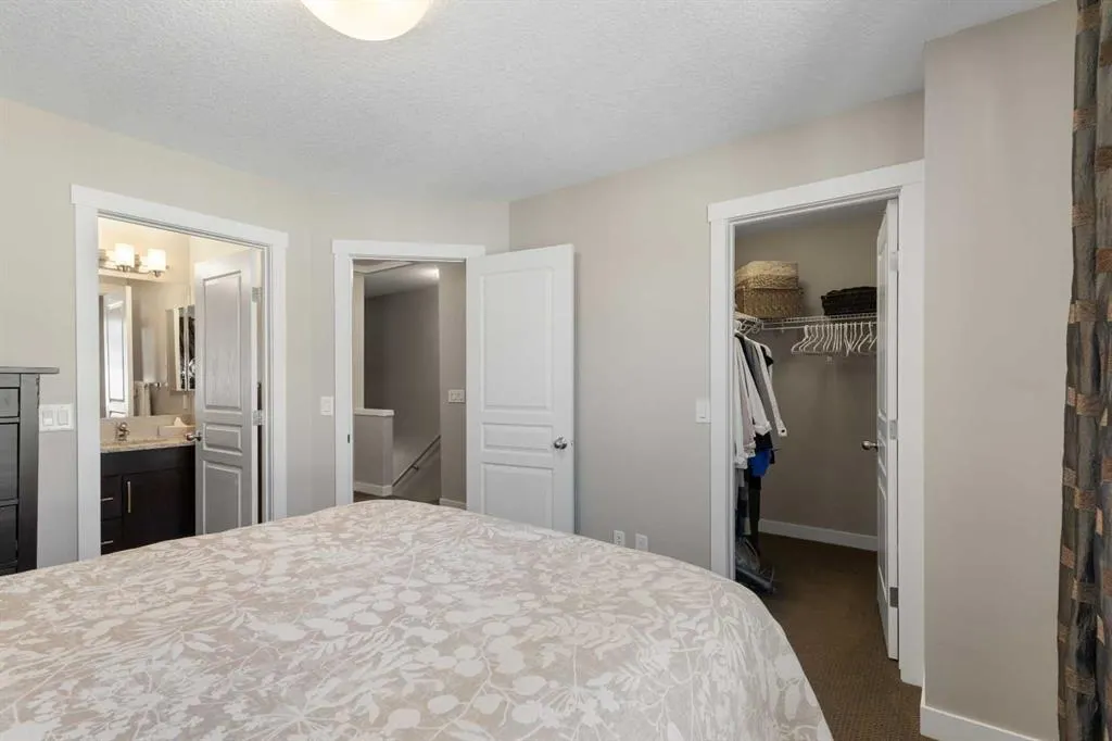 619 Mckenzie Towne Square SE