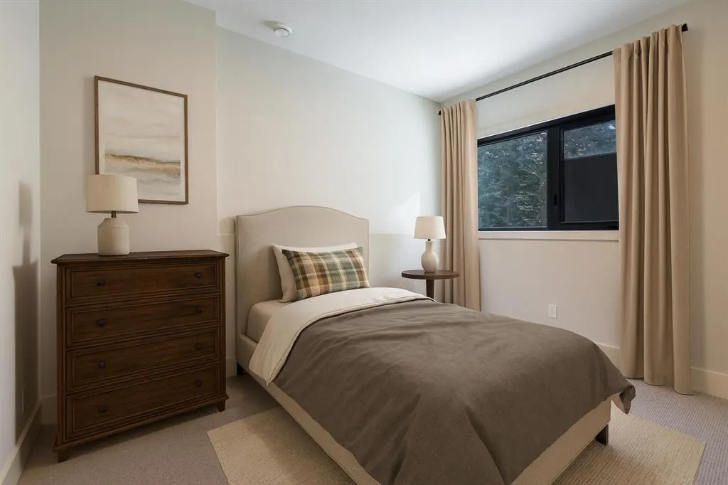 269B Three Sisters Drive