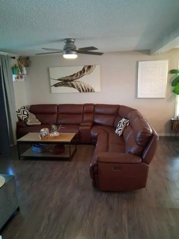 49 Fireside Bend