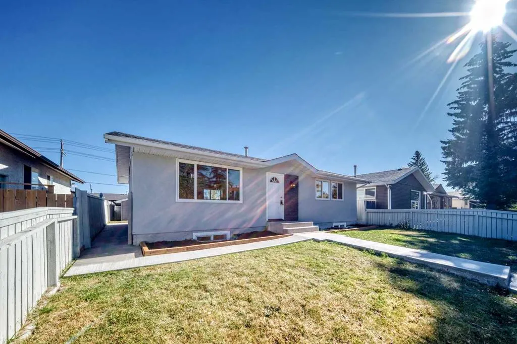 6082 Madigan Drive NE