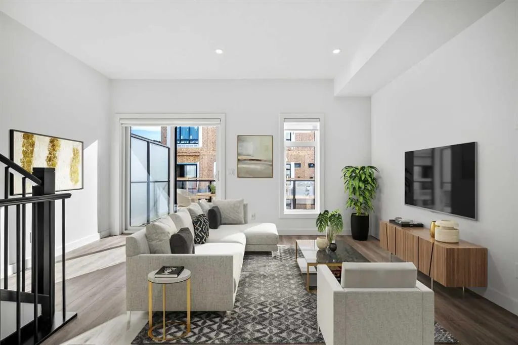 8235 8 Avenue SW, #116
