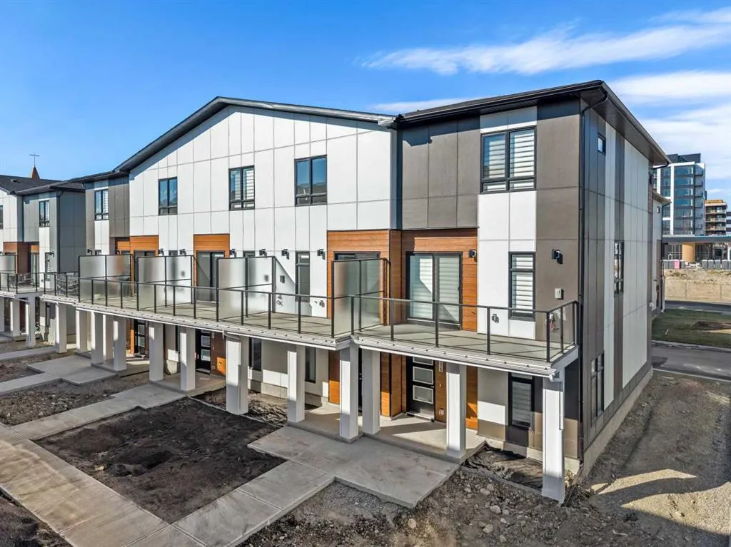 8235 8 Avenue SW, #116
