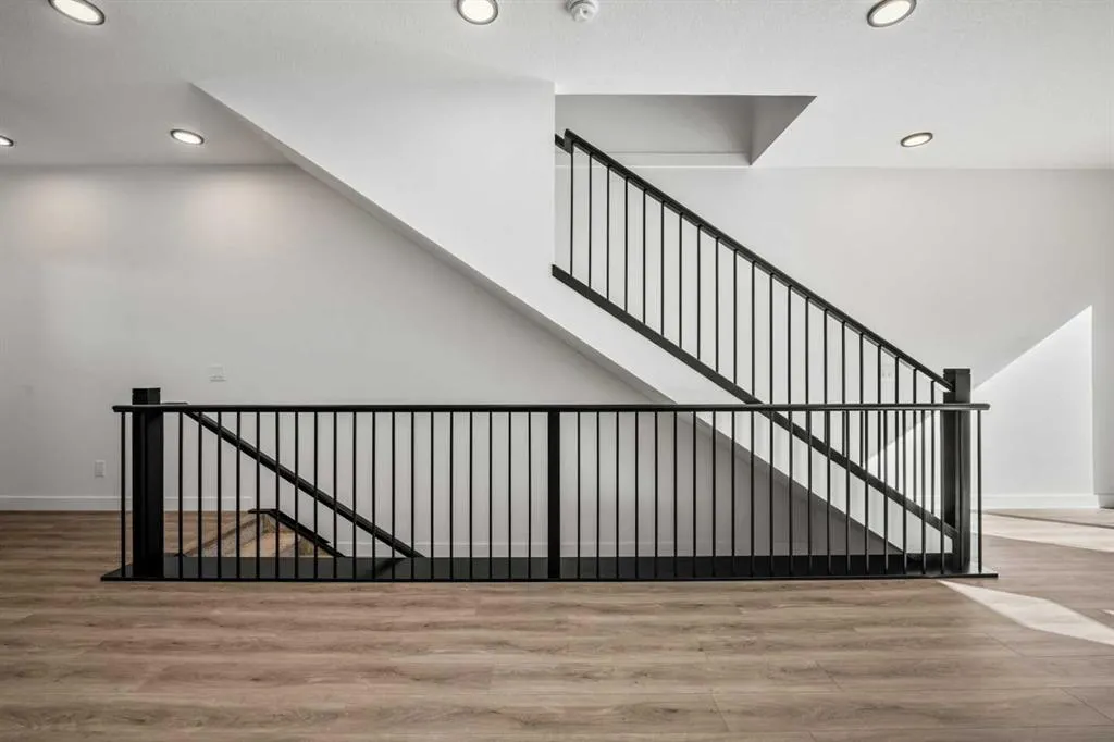 8235 8 Avenue SW, #116