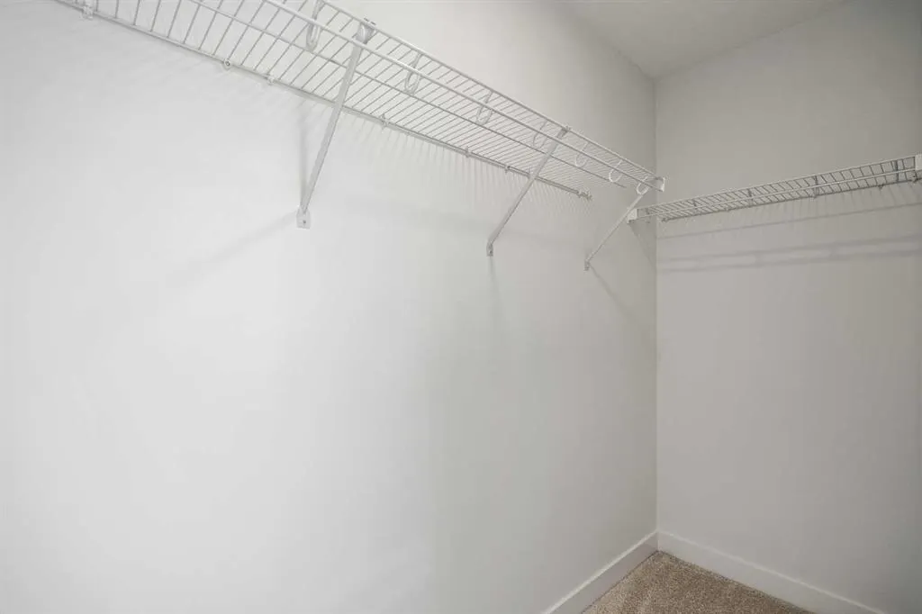 550 Seton Circle SE, #302