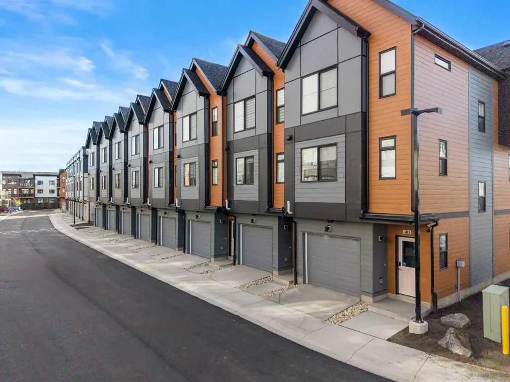 550 Seton Circle SE, #302