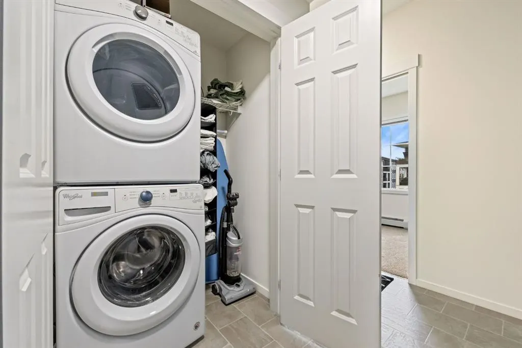 215 Legacy Boulevard SE, #3308