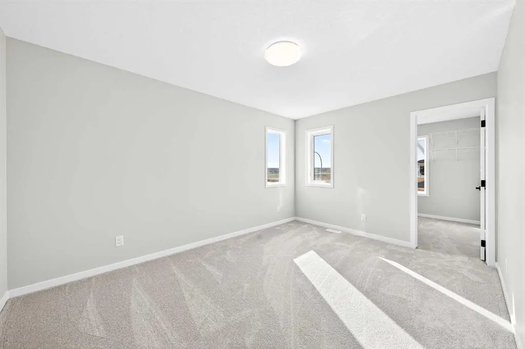 227 Lucas Gardens NW