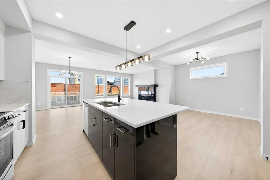 227 Lucas Gardens NW