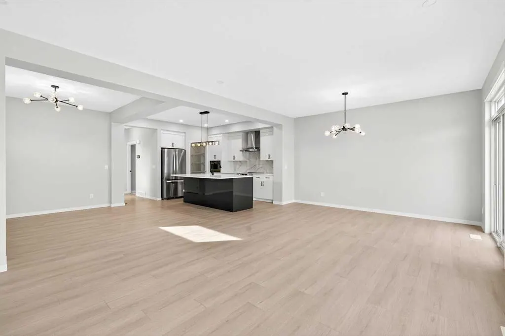 227 Lucas Gardens NW