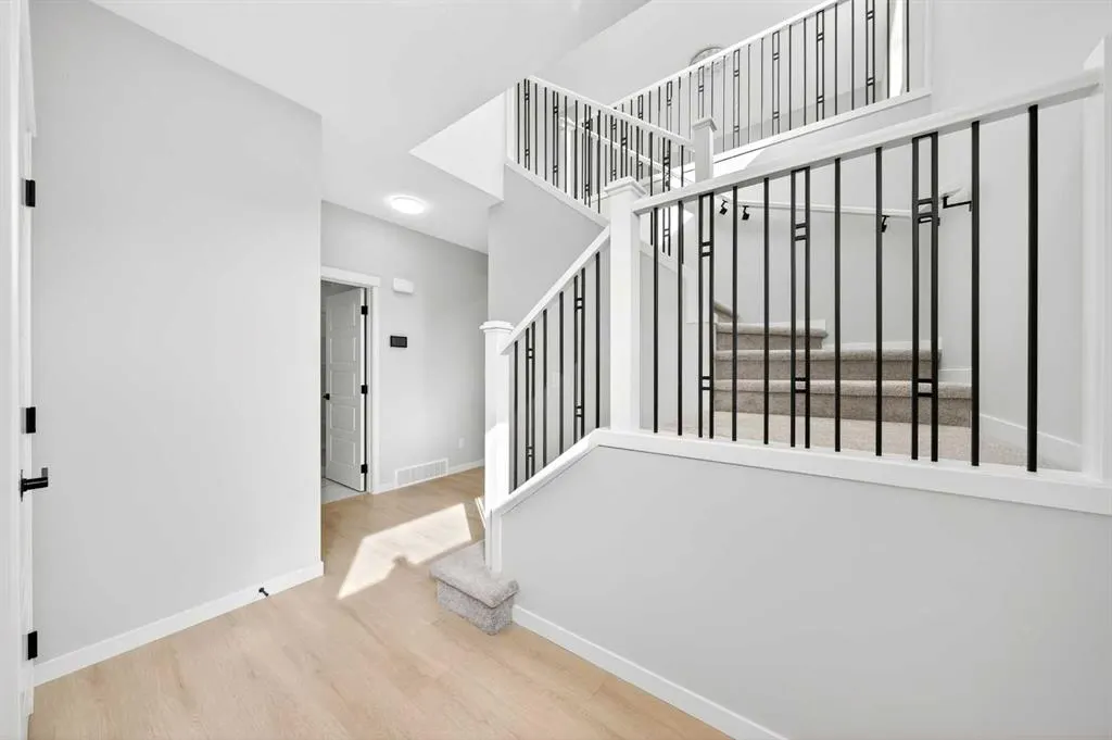 227 Lucas Gardens NW