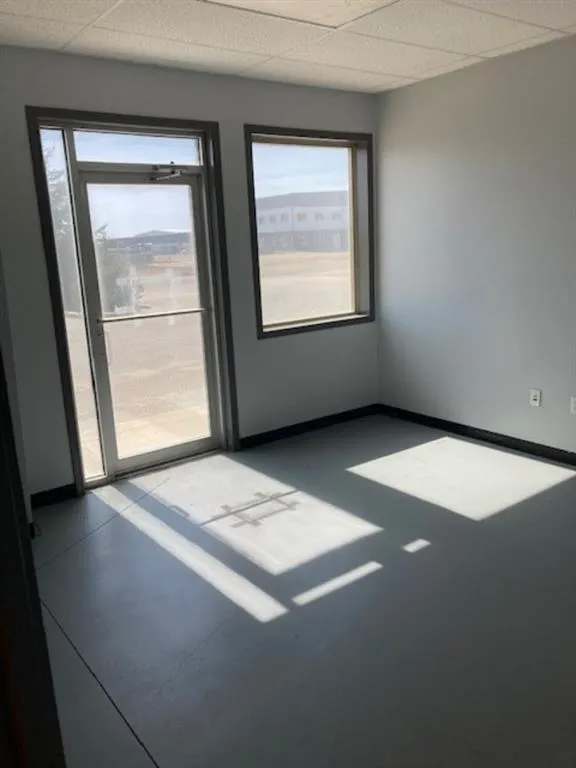 10602 79 Avenue, #Bay #6 & 7