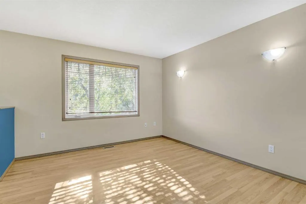 10016 103 Avenue, #1