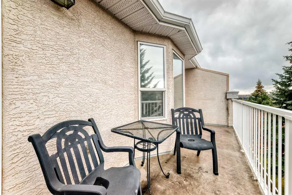 82 Sierra Morena Green SW