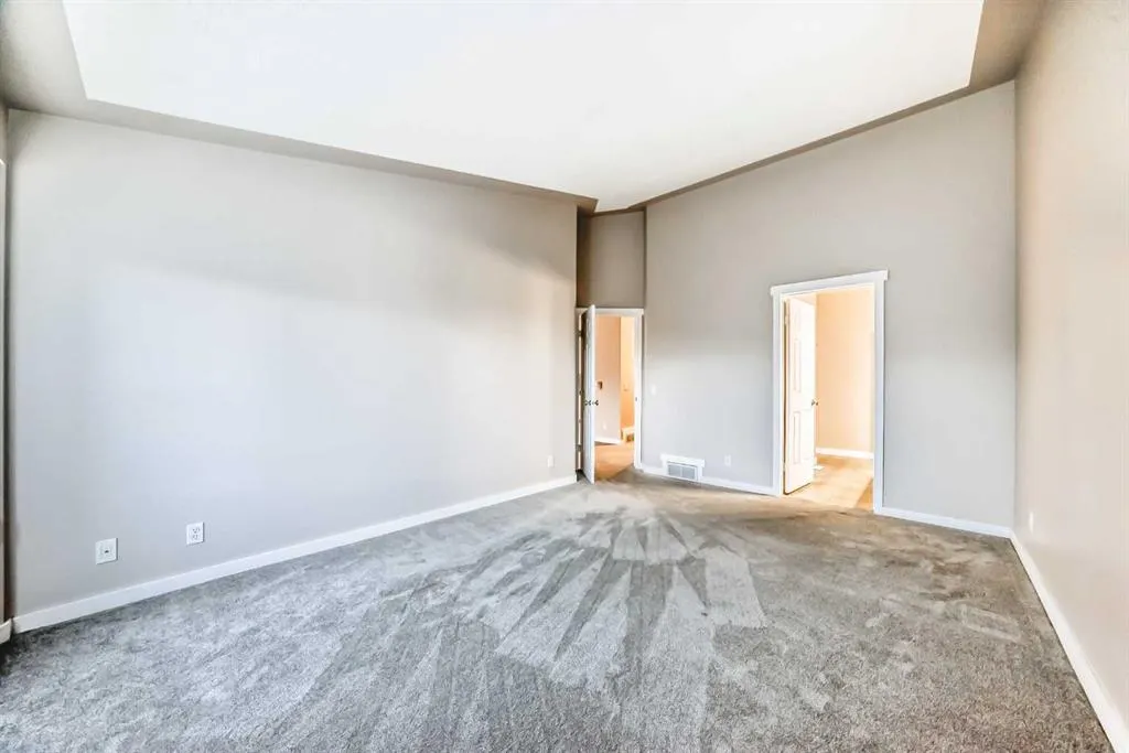 82 Sierra Morena Green SW