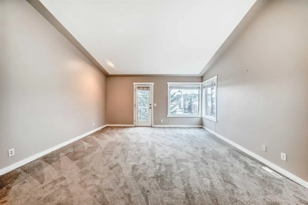 82 Sierra Morena Green SW